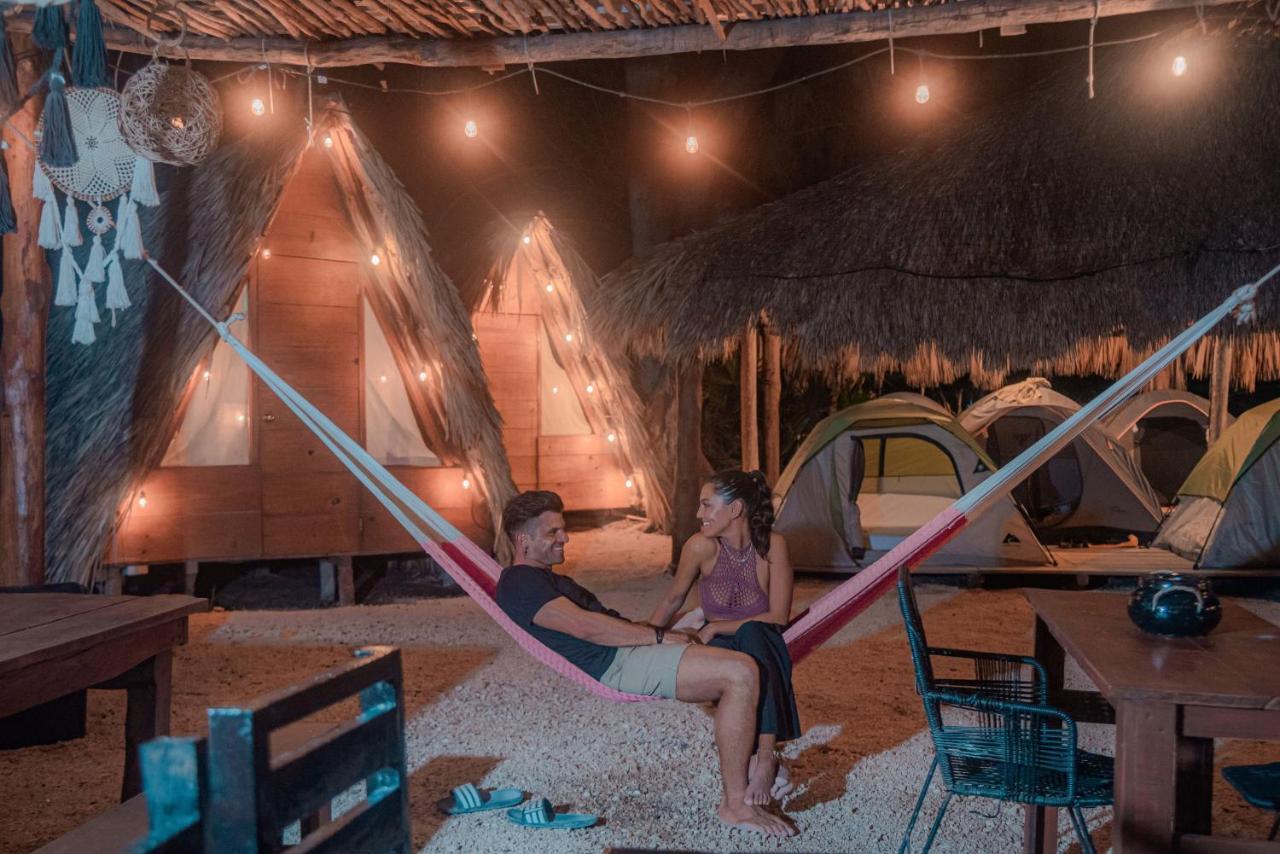 Mapache Hostel & Camping Isla Holbox ภายนอก รูปภาพ